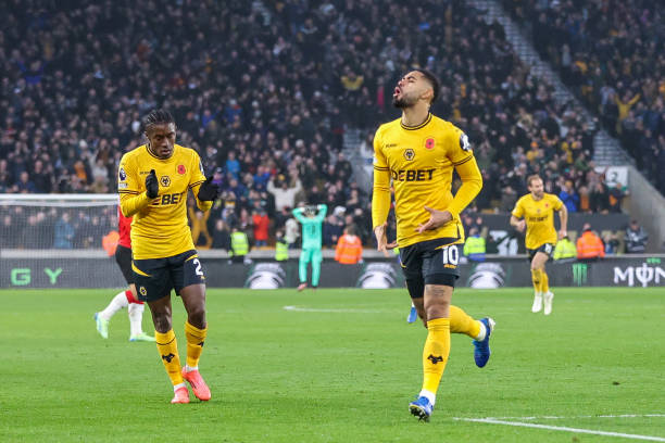 显俱乐部在 显俱乐部在