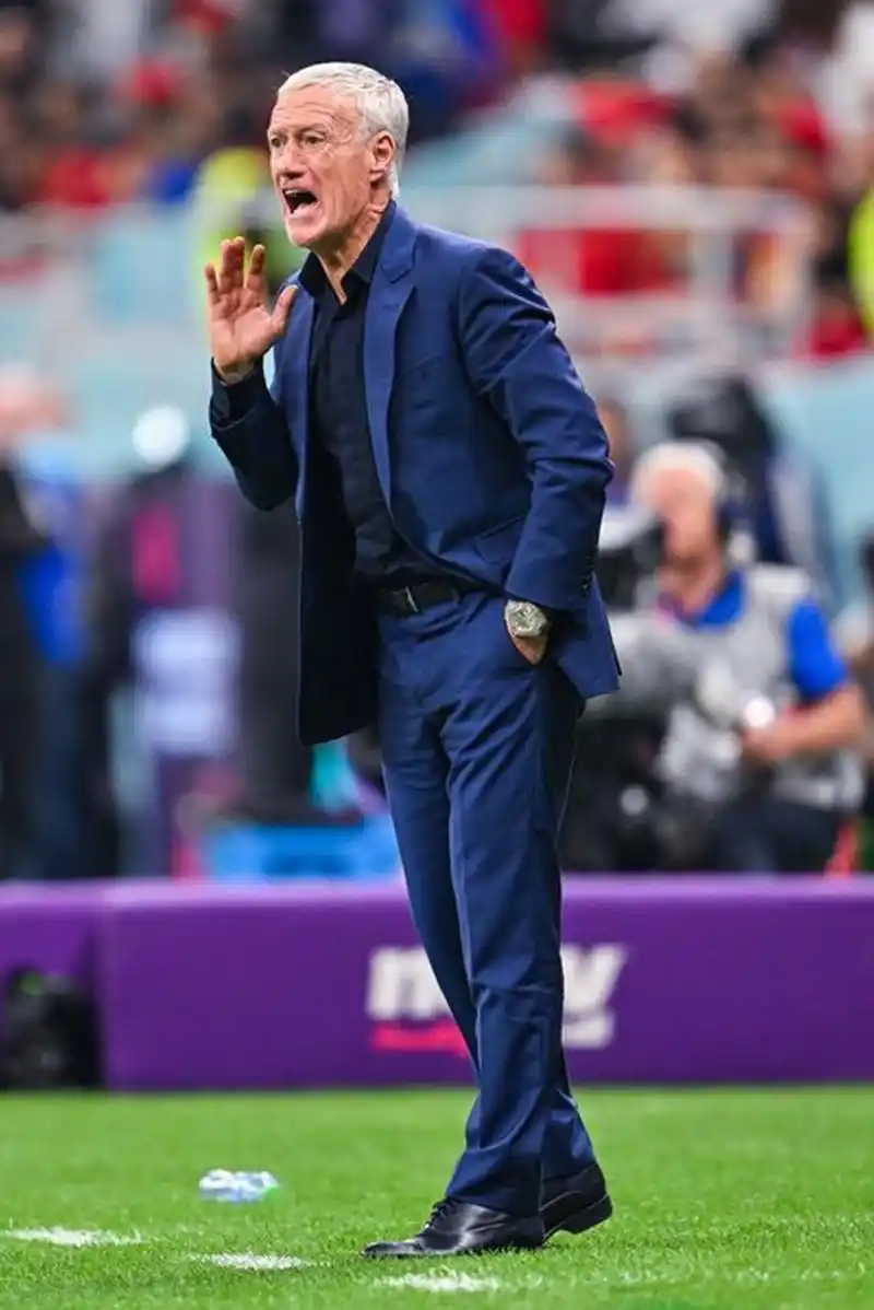 置变得牢不 置变得牢不