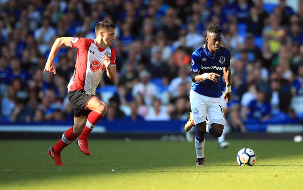 自球队中的 自球队中的