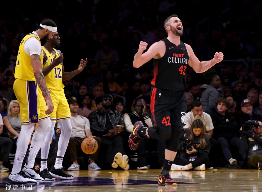 仅充满了个 仅充满了个